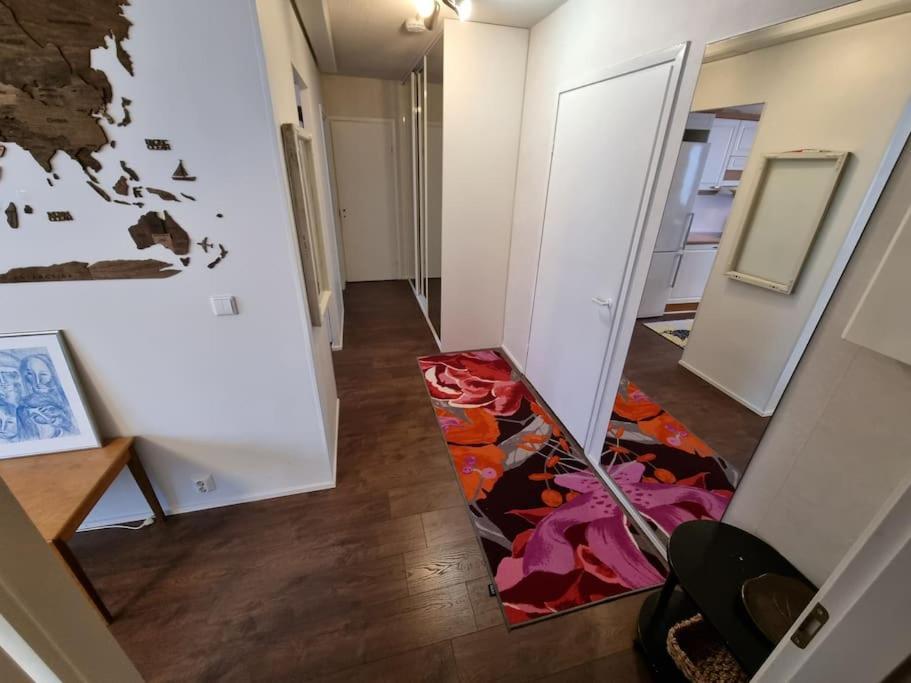 Valoisa Huoneisto Jossa Erinomaiset Vuoteet. Mikkeli Kültér fotó