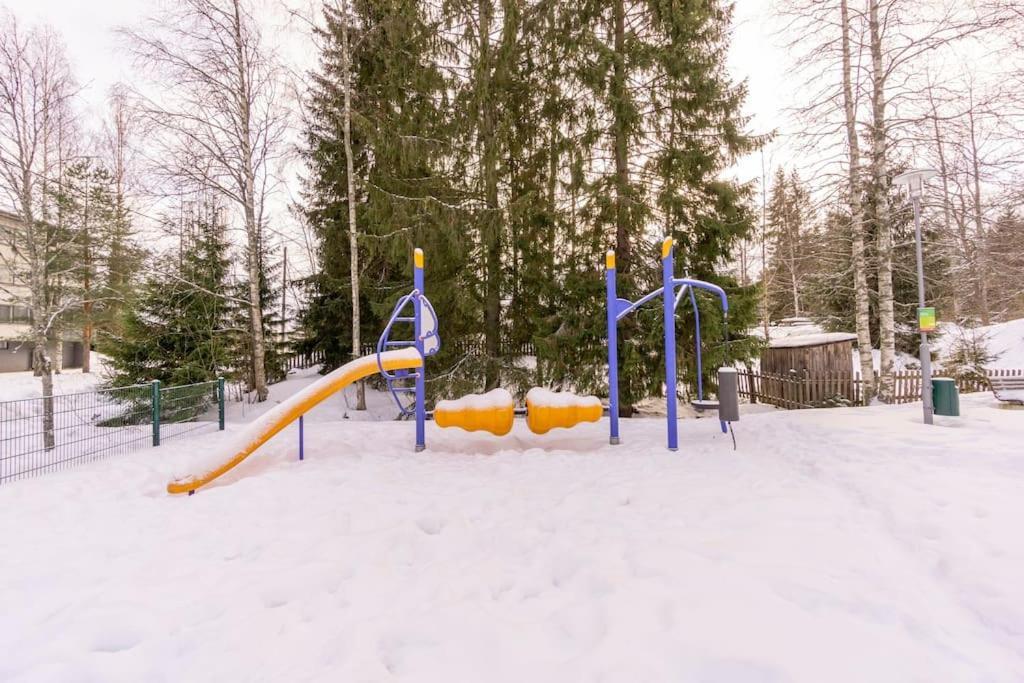 Valoisa Huoneisto Jossa Erinomaiset Vuoteet. Mikkeli Kültér fotó
